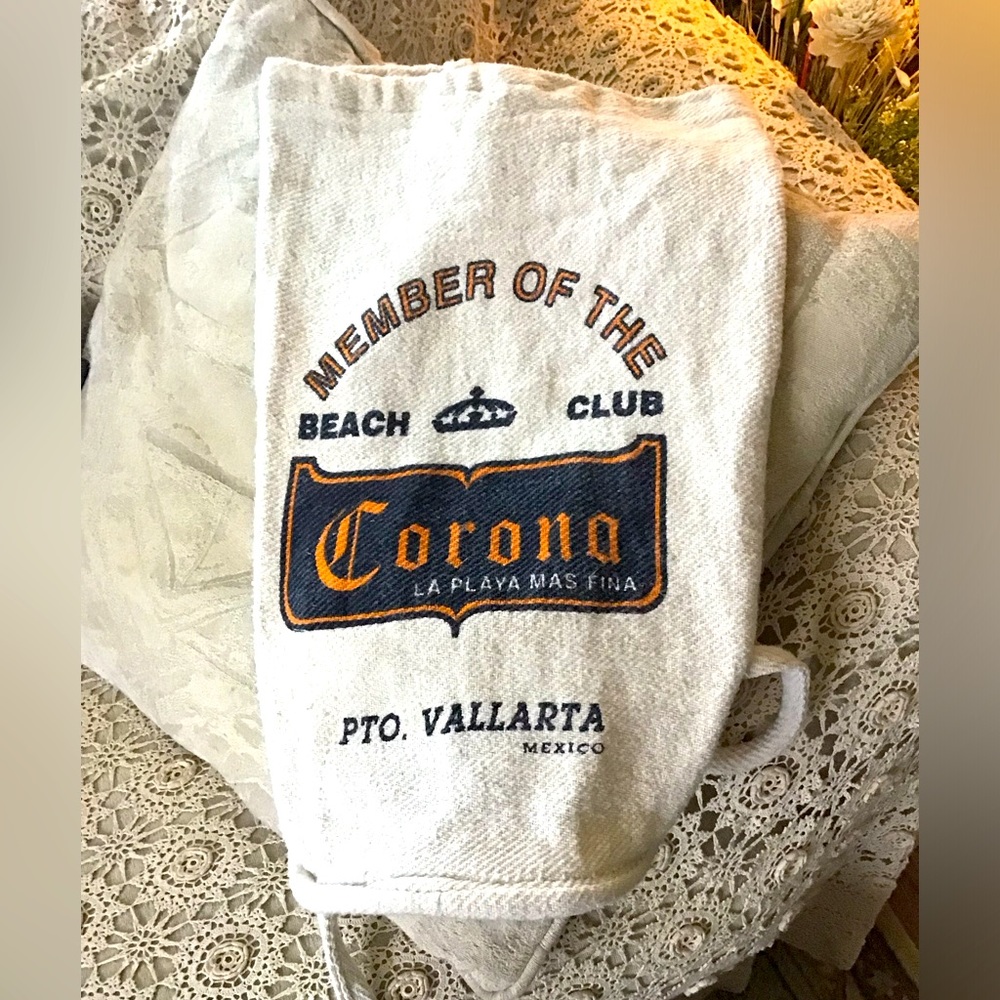 CORONA BACKPACK PTO. VALLARTA MEXICO
